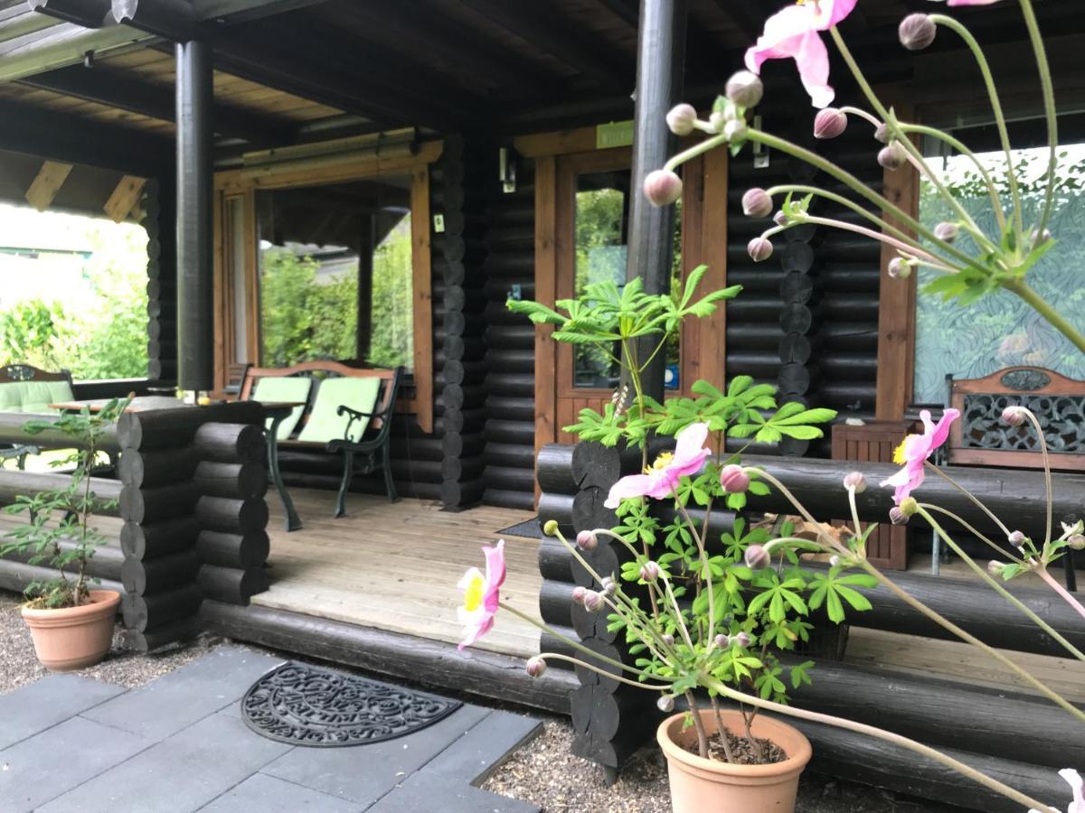 Villa Eifel-Lounge - BLOCKHAUS Weilerswist Exterior foto